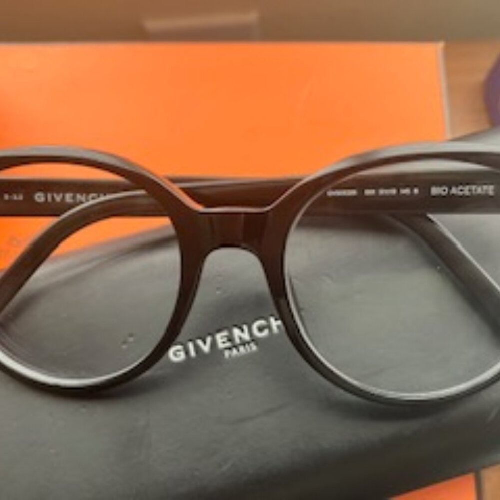 Givenchy Optical Frames Model Number: GV50028I052 - image 2